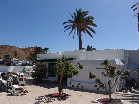 Apartments weitere Villa Tabayesco